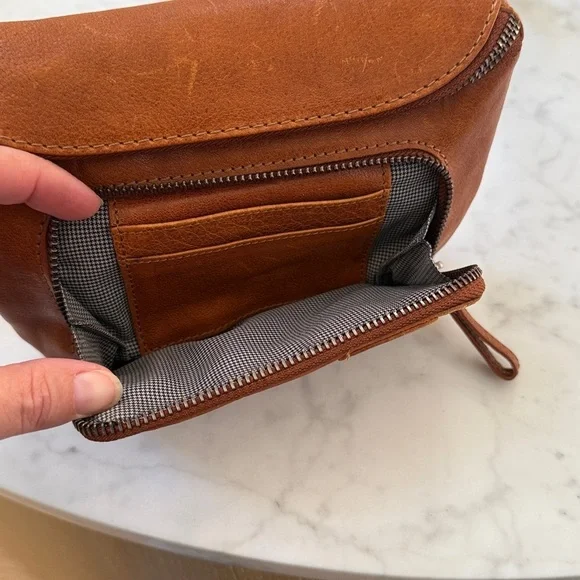 Spikes and Sparrow Leather Oregon Belt Waist Bag - Picture 2 of 4